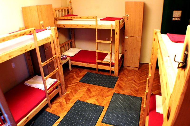 Reveller'S Hostel Dordegol Dış mekan fotoğraf